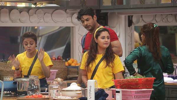 Devoleena Bhattacharjee Gets Death Threats After Talking Against Rashamis Ex Arhaan Khan