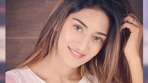 Pooja Wishes Erica On Her Birthday Pooja Wishes Erica On Her Birthday