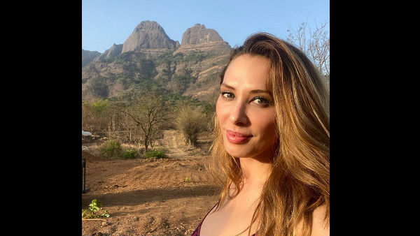 Iulia On Marrying Salman