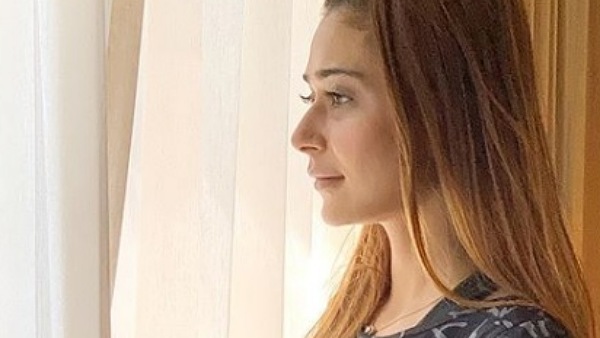 Sara Khan’s Open Letter To Media Sara Khan’s Open Letter To Media