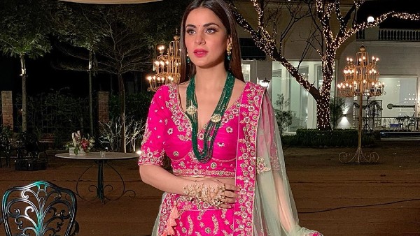 A User Curses Shraddha Arya To 'Die' A User Curses Shraddha Arya To 'Die'