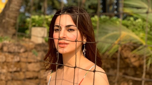 ‘Don't Spread Negativity’ ‘Don't Spread Negativity’