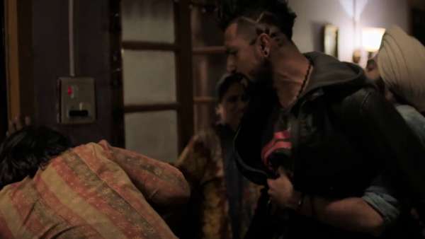 Vicky Kaushal's Scene From Manmarziyaan Vicky Kaushal's Scene From Manmarziyaan