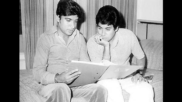 Javed Akhtar, One Of The Writers Of Sholay, Bids Adieu To Jagdeep With A Heartfelt Tweet Javed Akhtar, One Of The Writers Of Sholay, Bids Adieu To Jagdeep With A Heartfelt Tweet