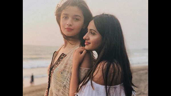 Alia Bhatt- Akansha Ranjan Kapoor