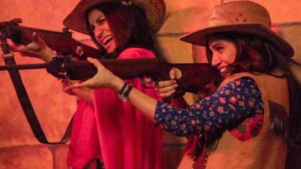 Dolly Kitty Aur Woh Chamakte Sitar- Netflix Dolly Kitty Aur Woh Chamakte Sitar- Netflix