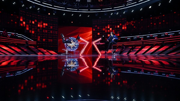 Kaun Banega Crorepati 12: Amitabh Bachchan Starts Shooting; Shares Pictures Of First Day On Set