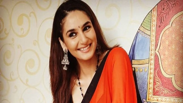 Ragini Dwivedi To Play A Cop In The Film Johnny Walker; Says ‘My Character Is Very Sharp’ Ragini Dwivedi To Play A Cop In The Film Johnny Walker; Says ‘My Character Is Very Sharp’