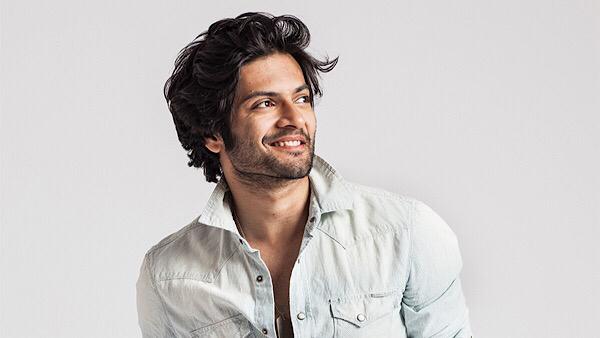 Ali Fazal Shares Hilarious Analogy For Social Media Debates Ali Fazal Shares Hilarious Analogy For Social Media Debates