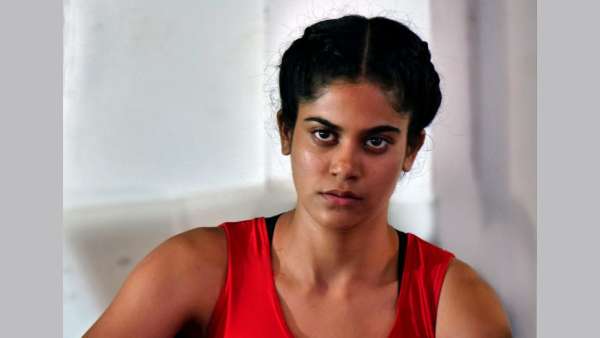 Aaditi Pohankar Plays Parminder Aka Pammi