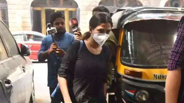 Karishma Appeared At The NCB Office On November 4