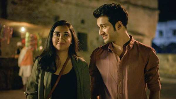 The Chemistry Between The Leads Keeps You Engaged The Chemistry Between The Leads Keeps You Engaged