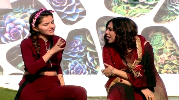 Arshi Khan Threatens To Harm Rubina Dilaik