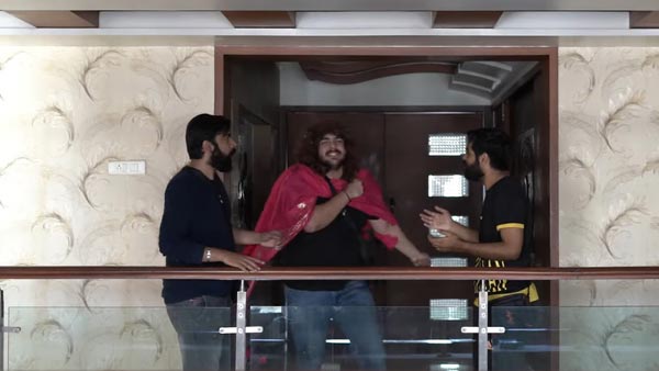 What’s In 'Sasta BiigBosss'?