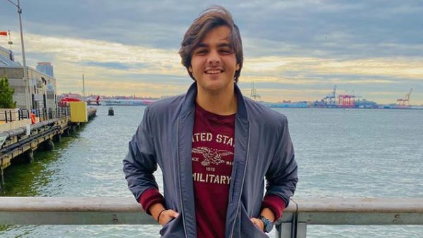 The YouTuber Tweets…