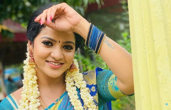 VJ Rakshan Puts Rumours To Rest