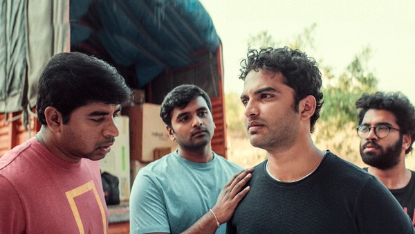 Ee Nagaraniki Emaindi Ee Nagaraniki Emaindi