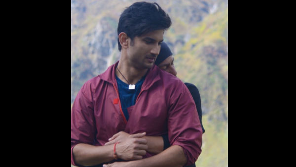 Here's How Sushant & Nitish Hugged It Out