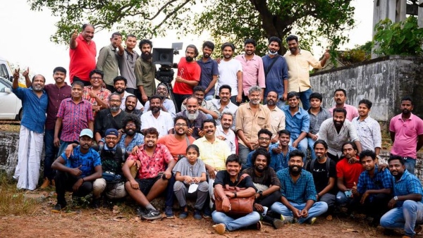 Kuttavum Shikshayum: Asif Ali And Rajeev Ravi Wrap Up The COP Drama Kuttavum Shikshayum: Asif Ali And Rajeev Ravi Wrap Up The COP Drama
