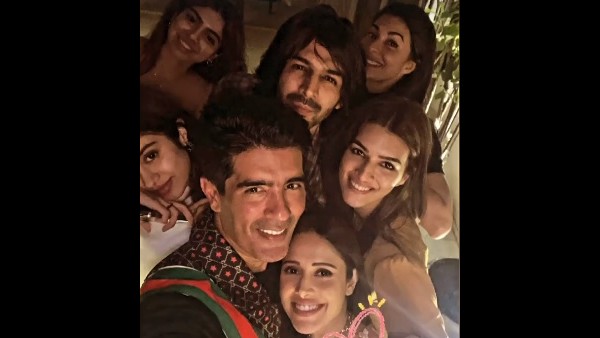 Check Out This Star-Studded Group Selfie