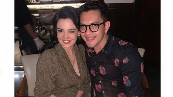 Aditya Narayan & Shweta Agarwal