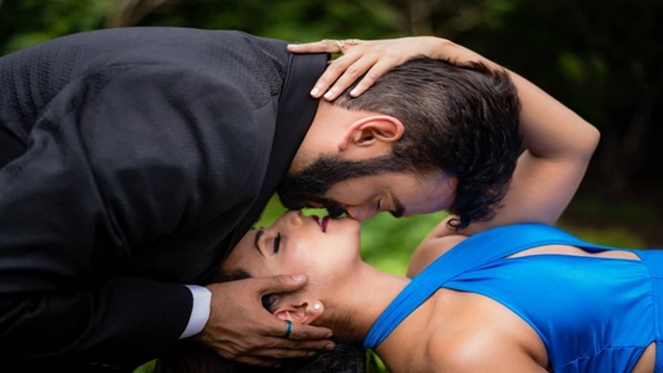 Aastad Kale To Get Married To Actress-Girlfriend Swapnalee Patil On Valentine’s Day; Details Inside Aastad Kale To Get Married To Actress-Girlfriend Swapnalee Patil On Valentine’s Day; Details Inside