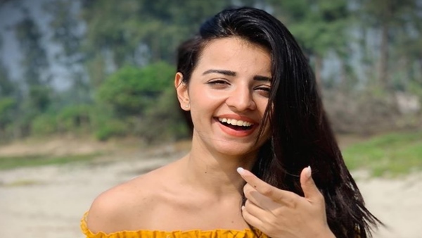 Was it difficult for you to deliver dialogues in Telugu since you are a non-Telugu speaking actor? What were the challenges you faced while shooting for Mosagallu?