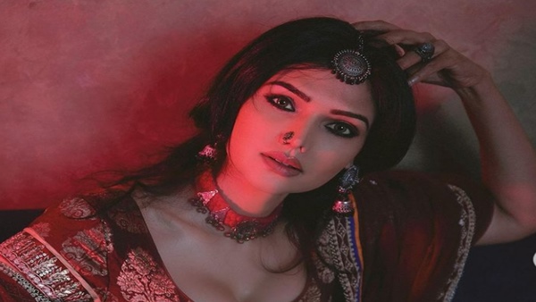 Trupti Toradmal To Make Bollywood Debut With Prabhas’ Adipurush; Says ‘It’s A Dream Come True Moment For Me’ Trupti Toradmal To Make Bollywood Debut With Prabhas’ Adipurush; Says ‘It’s A Dream Come True Moment For Me’