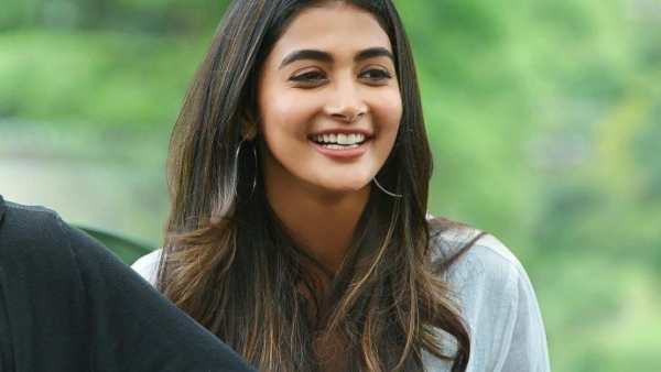 Pooja Hegde Tests Positive For COVID-19; Confirms That She Is Recuperating Well Pooja Hegde Tests Positive For COVID-19; Confirms That She Is Recuperating Well