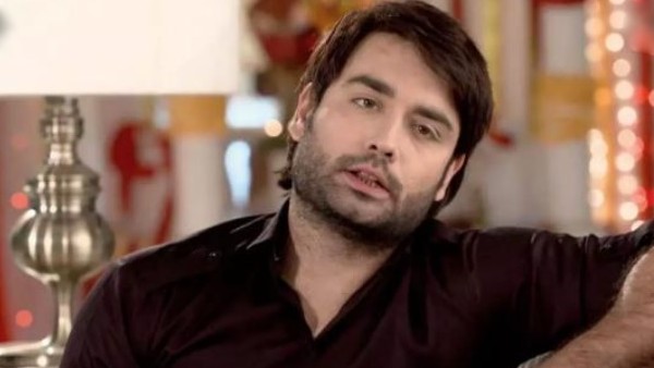 Vivian Is All Praise For His Fans Vivian Is All Praise For His Fans