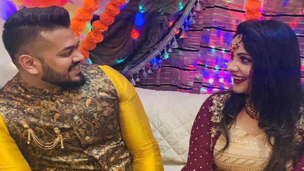 Tanvi Ravindran Gets Engaged To Ganesh In Dubai; See Pictures Tanvi Ravindran Gets Engaged To Ganesh In Dubai; See Pictures