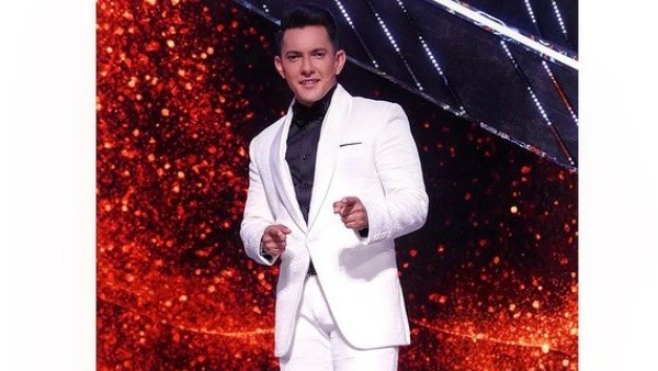 Audiences Slam Aditya Narayan