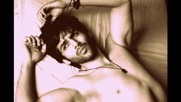 kartik-aaryan-titanic kartik-aaryan-titanic