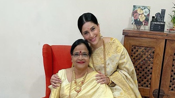 Shubhaavi Choksey Shubhaavi Choksey