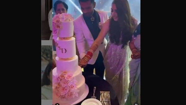 The Couple Cut 5-Tier Cake The Couple Cut 5-Tier Cake