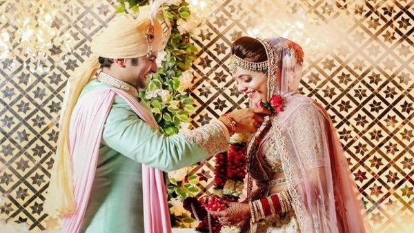 Sanket Bhosale And Sugandha Mishra