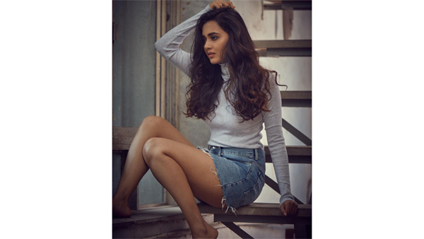 Tejasswi Prakash Tejasswi Prakash
