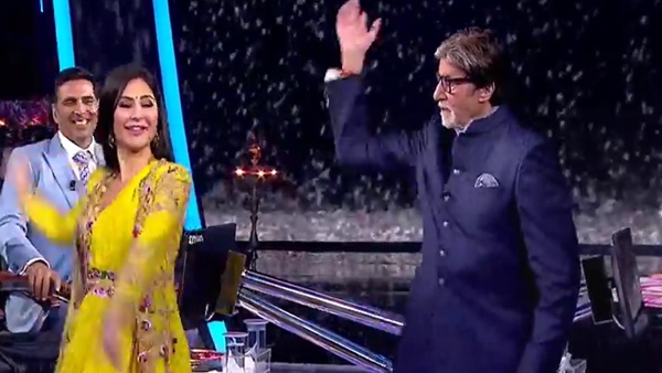 Big B’s ‘Tip Tip Barsa Paani’ Dance With Katrina Kaif Big B’s ‘Tip Tip Barsa Paani’ Dance With Katrina Kaif