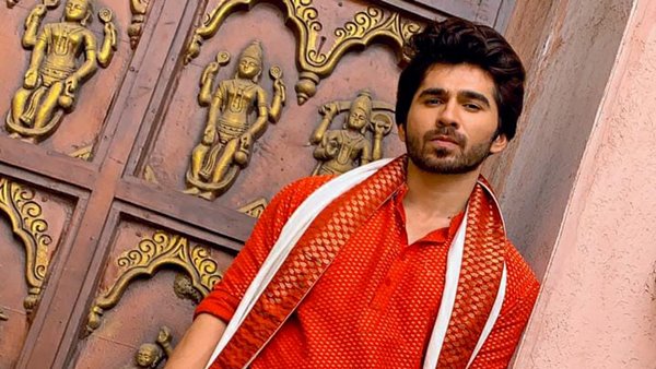 Karan Khandelwal Karan Khandelwal