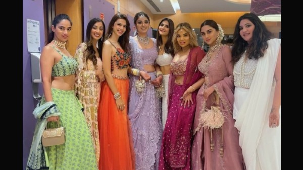 Meet Team Bride Meet Team Bride