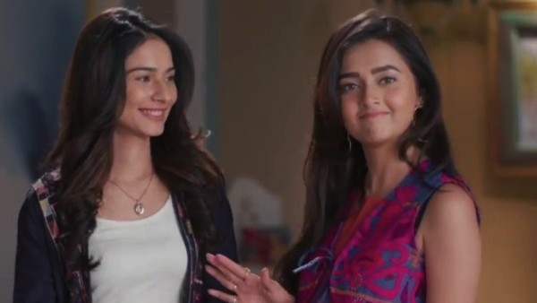Aneri Vajani & Tejasswi Prakash Aneri Vajani & Tejasswi Prakash