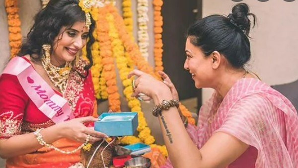 Charu Asopa & Sushmita Sen Charu Asopa & Sushmita Sen