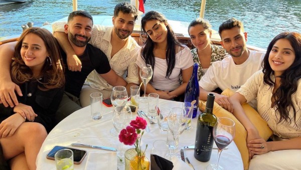 ajay-devgn-daughter-nysa-devgan-all-set-for-her-bollywood-debut-kajol-spills-the-beans