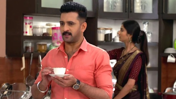 Swabhimaan, Lagnachi Bedi And Tujhech Mi Geet Gaat Aahe Swabhimaan, Lagnachi Bedi And Tujhech Mi Geet Gaat Aahe