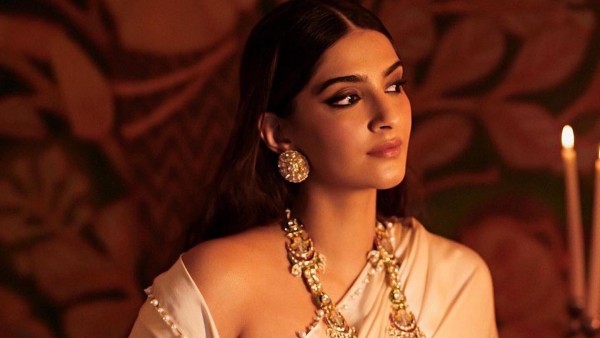 sonam-kapoor-s-baby-shower-deepika-padukone-alia-bhatt-kareena-kapoor-khan-others-on-guestlist