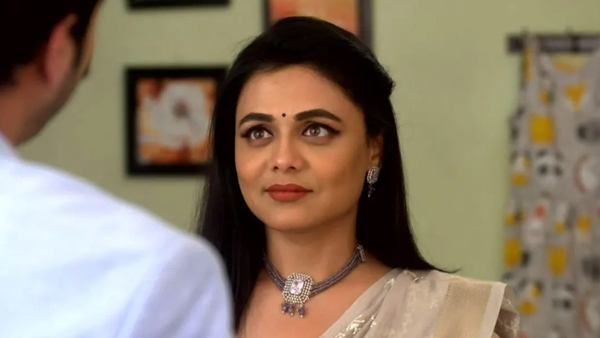 Mazhi Tuzhi Reshimgaath, Phulala Sugandh Maticha- Maha Episode And Swabhimaan Mazhi Tuzhi Reshimgaath, Phulala Sugandh Maticha- Maha Episode And Swabhimaan