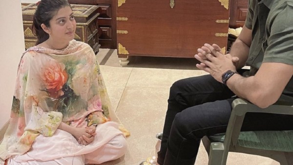 pranitha-subhash-gets-criticised-for-sitting-at-her-husband-s-feet-hits-back-at-naysayers