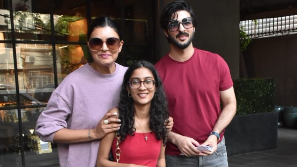 sushmita-sen-gets-spotted-with-rohman-shawl-amid-dating-rumours-with-lalit-modi-gets-trolled sushmita-sen-gets-spotted-with-rohman-shawl-amid-dating-rumours-with-lalit-modi-gets-trolled