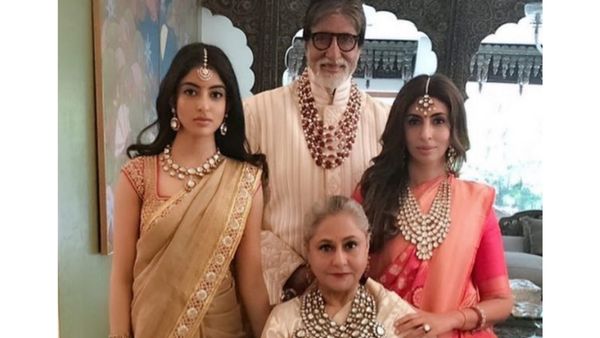 navya naveli nanda, shweta bachchan, jaya bachchan, amitabh bachchan