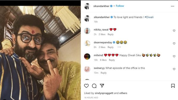 sikander kher with abhishek bachchan sikander kher with abhishek bachchan